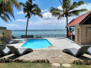 Villasun Beachfront Villa, Flic En Flac